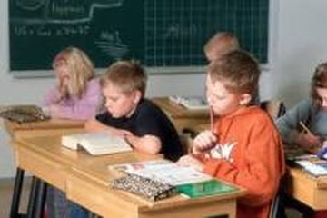 FA'AFAFINE: giù le mani dalla Scuola!