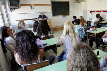 Appello perché i poveri possano frequentare la scuola che vogliono