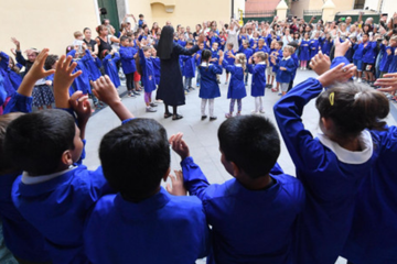 Sottoscrivo il vostro appello: le scuole libere servono. Agli alunni, non ai mercati