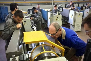 Rilanciare la formazione professionale per una nuova organizzazione della scuola