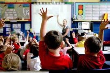 Per una scuola all'altezza dei suoi compiti: più autonomia e piena parità.
