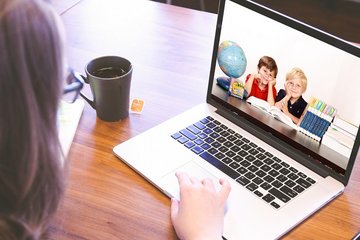 Scuola in casa, le due velocità