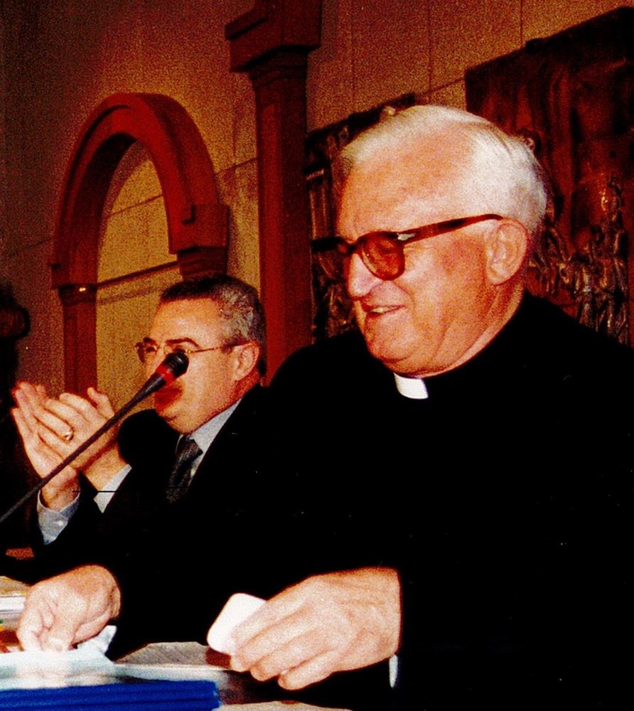 “Vs. una razionalità scolastica più completa, complessa e condivisa: l’AGeSC nella società delle conoscenze”